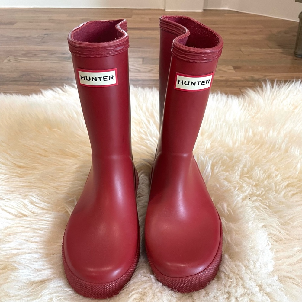 Hunter boots, kids size 11, red